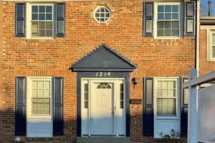 1214 Fox Run Pl, Woodbridge, VA 22191 - Photo 1