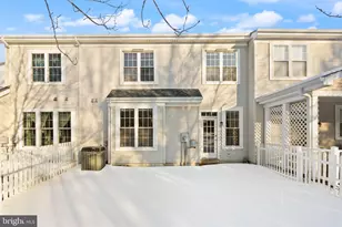 6932 Walnut Hill Dr, Gainesville, VA 20155 - Photo 45