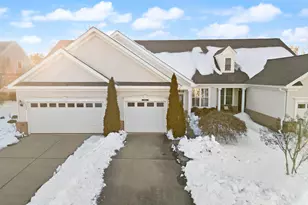 6932 Walnut Hill Dr, Gainesville, VA 20155 - Photo 3