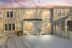 6932 Walnut Hill Dr, Gainesville, VA 20155 - Photo 49