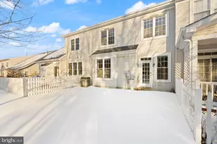 6932 Walnut Hill Dr, Gainesville, VA 20155 - Photo 47