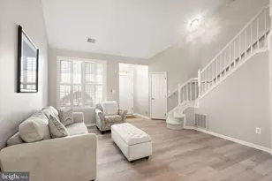 6932 Walnut Hill Dr, Gainesville, VA 20155 - Photo 7