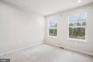 4016 Shire Meadow Ln, Triangle, VA 22172 - Photo 21