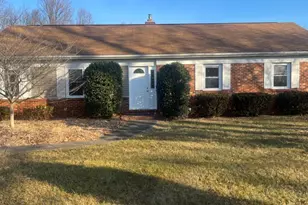 15020 Rolling Ridge Rd, Haymarket, VA 20169 - Photo 1