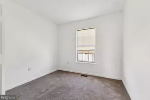 1925 Inglebrook Dr, Woodbridge, VA 22192 - Photo 13