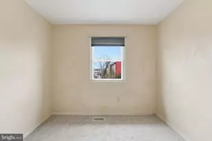 2930 Buell Ct, Dumfries, VA 22026 - Photo 19