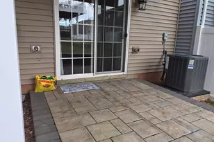 8754 Elsing Green Dr, Manassas, VA 20112 - Photo 3