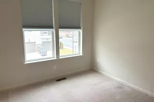 2564 Neabsco Common Pl, Woodbridge, VA 22191 - Photo 13