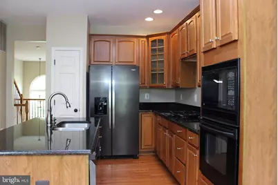 6719 Emmanuel Court, Gainesville, VA 20155 - Photo 9