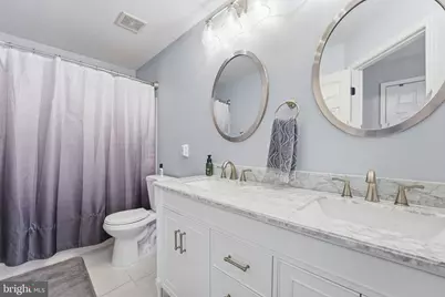 6049 Persinger House Court, Manassas, VA 20112 - Photo 37