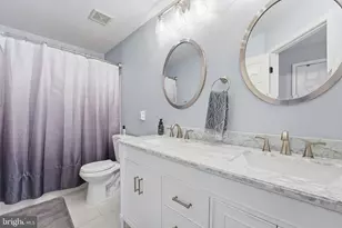 6049 Persinger House Ct, Manassas, VA 20112 - Photo 37