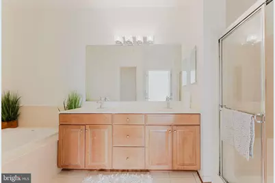 16804 Nuttal Oak Place, Woodbridge, VA 22191 - Photo 37