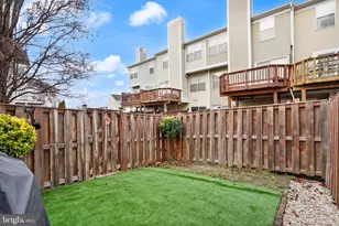 8003 Copperfield Way, Manassas, VA 20109 - Photo 17