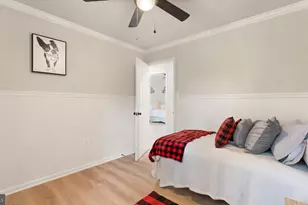 8309 Rolling Rd, Manassas, VA 20110 - Photo 59