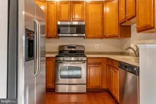 2226 Merseyside Dr, Woodbridge, VA 22191 - Photo 9