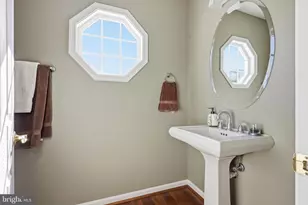 7625 Great Dover St, Gainesville, VA 20155 - Photo 23