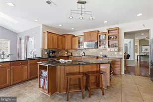 7625 Great Dover St, Gainesville, VA 20155 - Photo 13