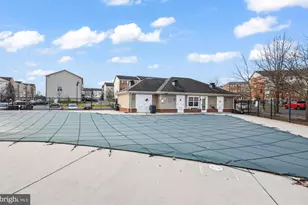 6153 Aster Haven Cir, Haymarket, VA 20169 - Photo 3