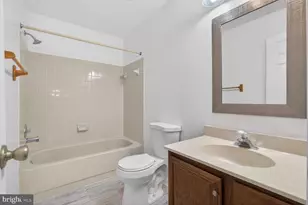 12655 Wimbley Ln, Woodbridge, VA 22192 - Photo 17