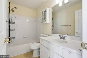 12212 Densmore Ct, Woodbridge, VA 22192 - Photo 31