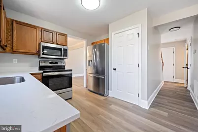 15689 Pike Trail, Dumfries, VA 22025 - Photo 7