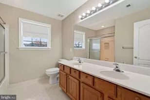 13044 Tadmore Ct, Woodbridge, VA 22193 - Photo 29