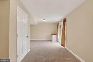 13044 Tadmore Ct, Woodbridge, VA 22193 - Photo 41