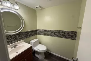 4306 Eileen Ct, Woodbridge, VA 22193 - Photo 3