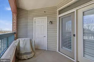 7055 Heritage Hunt Dr, Gainesville, VA 20155 - Photo 7