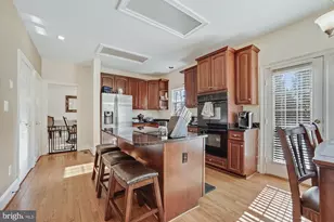 4615 Beaufont Spring Ct, Woodbridge, VA 22192 - Photo 17