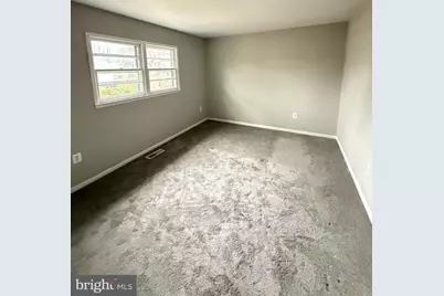 5055 Lakeland Court, Woodbridge, VA 22193 - Photo 11