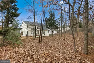 13217 Kinnicutt Dr, Woodbridge, VA 22192 - Photo 47