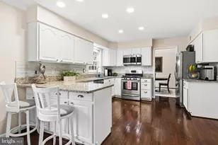 4464 Briton Ct, Woodbridge, VA 22192 - Photo 11