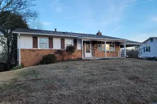 7405 Forrester Ln, Manassas, VA 20109 - Photo 1