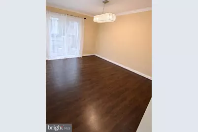 6821 Avalon Isle Way, Gainesville, VA 20155 - Photo 7