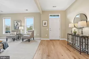 1707 Cottonwood Grove Rd, Dumfries, VA 22026 - Photo 5