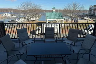 572 Marina Landing Ln, Woodbridge, VA 22191 - Photo 17