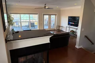 572 Marina Landing Ln, Woodbridge, VA 22191 - Photo 9