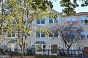 12125 Salemtown Dr, Woodbridge, VA 22192 - Photo 1