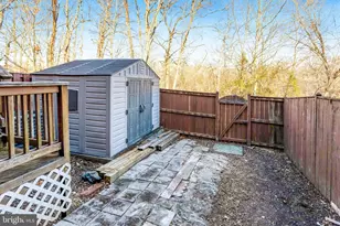 2594 Sylvan Moor Ln, Woodbridge, VA 22191 - Photo 39