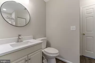 1049 Gardenview Loop #301, Woodbridge, VA 22191 - Photo 15