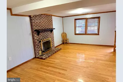 5052 Lakeland Court, Woodbridge, VA 22193 - Photo 5