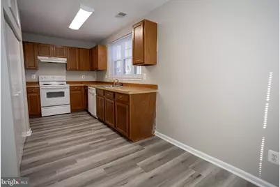 16326 Taconic Circle, Dumfries, VA 22025 - Photo 13