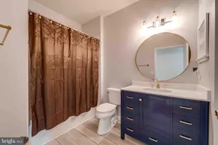 13810 Greendale Dr, Woodbridge, VA 22191 - Photo 27