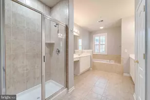 13810 Greendale Dr, Woodbridge, VA 22191 - Photo 21