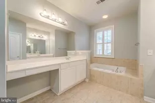 13810 Greendale Dr, Woodbridge, VA 22191 - Photo 23