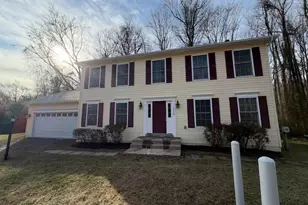 4536 Forestburg Ln, Triangle, VA 22172 - Photo 1