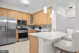 500 Belmont Bay Dr, Woodbridge, VA 22191 - Photo 3