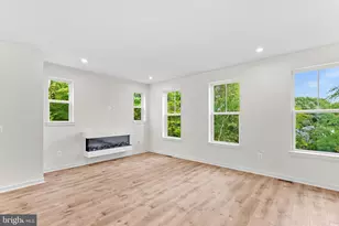 17960 Alicia Ave, Dumfries, VA 22026 - Photo 17