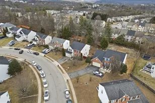 13217 Kinnicutt Dr, Woodbridge, VA 22192 - Photo 51